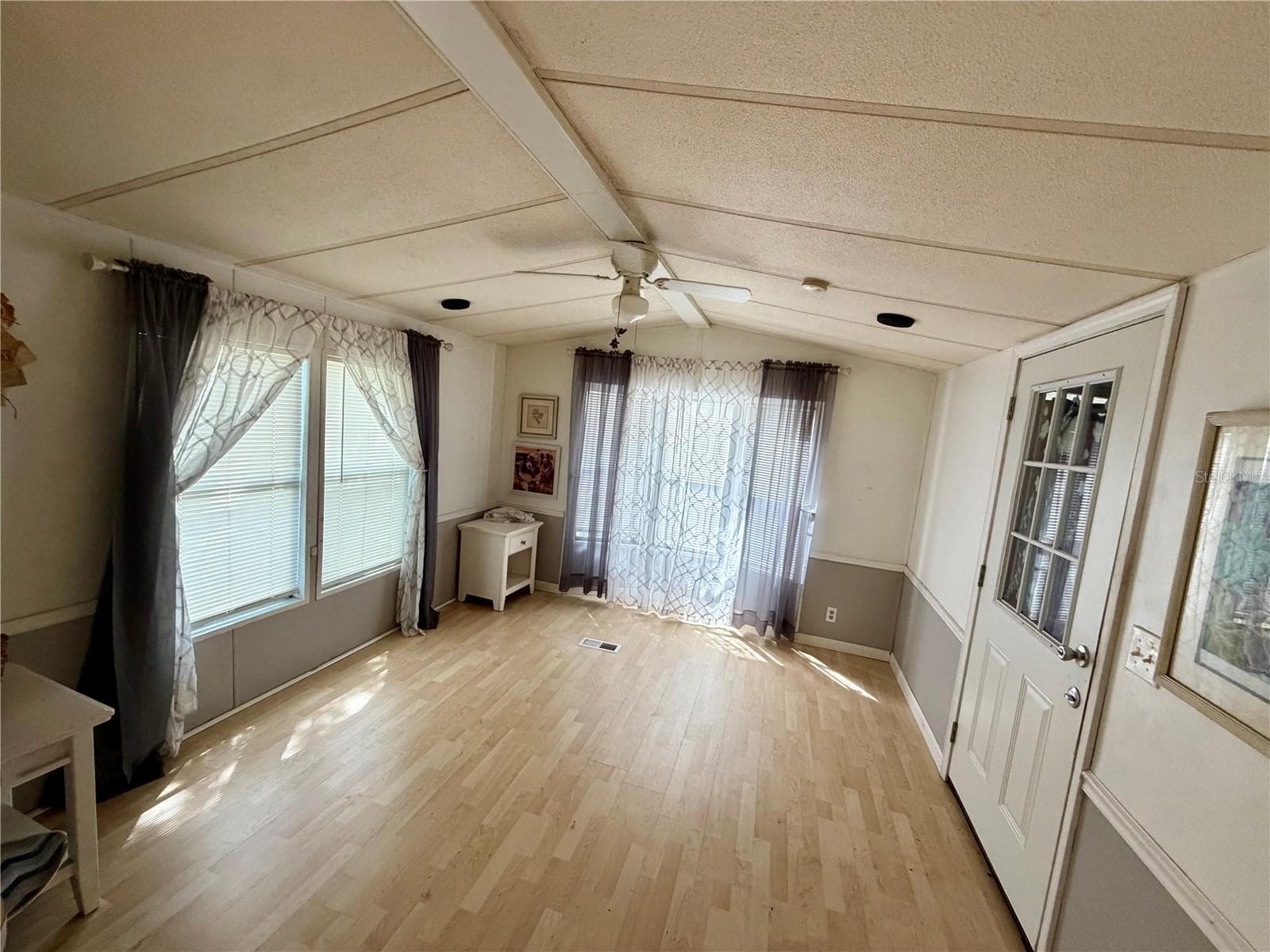 Manufactured Home at 3000 CLARCONA RD #605, APOPKA, photo 4 of 10
