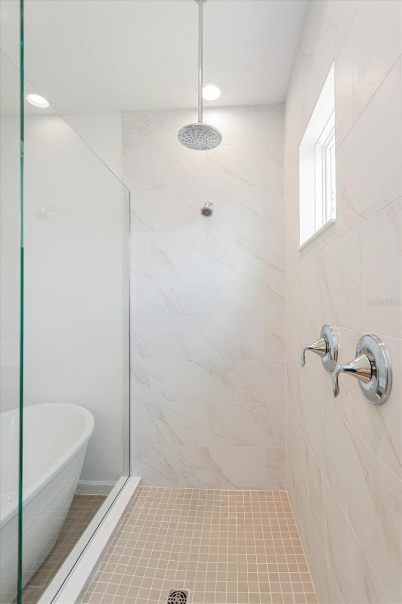 Single Family Residence at 17332 WILD DAISY DR, WINTER GARDEN, photo 15 of 19