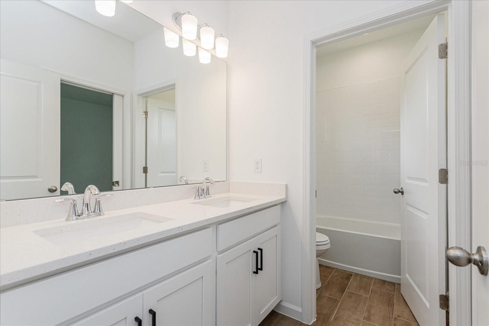 Single Family Residence at 17332 WILD DAISY DR, WINTER GARDEN, photo 18 of 19
