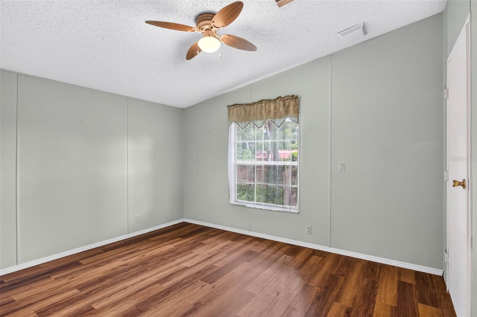 Manufactured Home at 7305 TIMBER CREST LN, ZEPHYRHILLS, photo 21 of 52