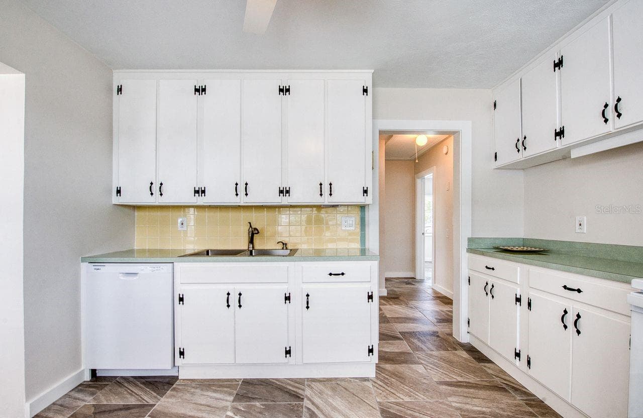Single Family Residence at 102 11TH AVE, ST PETE BEACH, photo 16 of 62