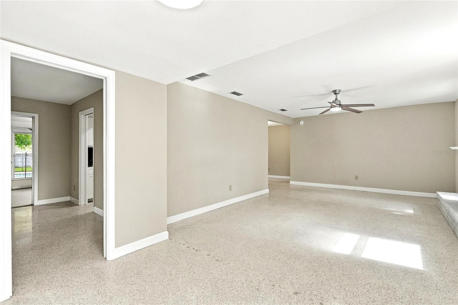 Single Family Residence at 725 S BAYSHORE BLVD, SAFETY HARBOR, photo 18 of 72