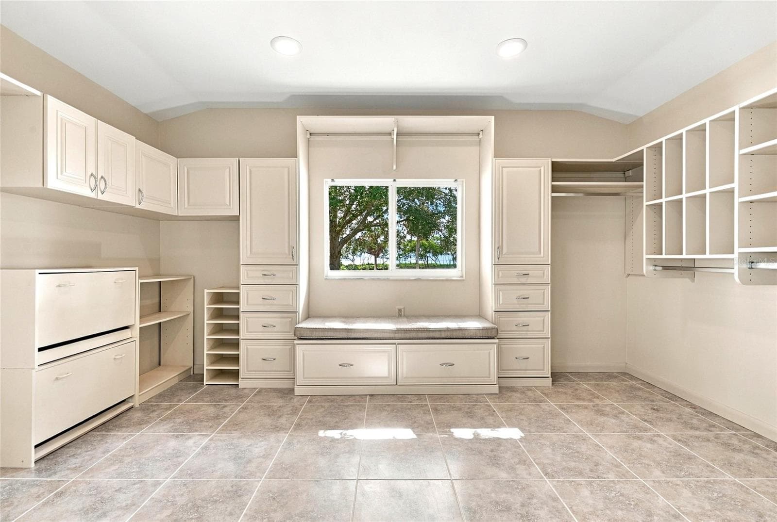 Single Family Residence at 725 S BAYSHORE BLVD, SAFETY HARBOR, photo 29 of 72