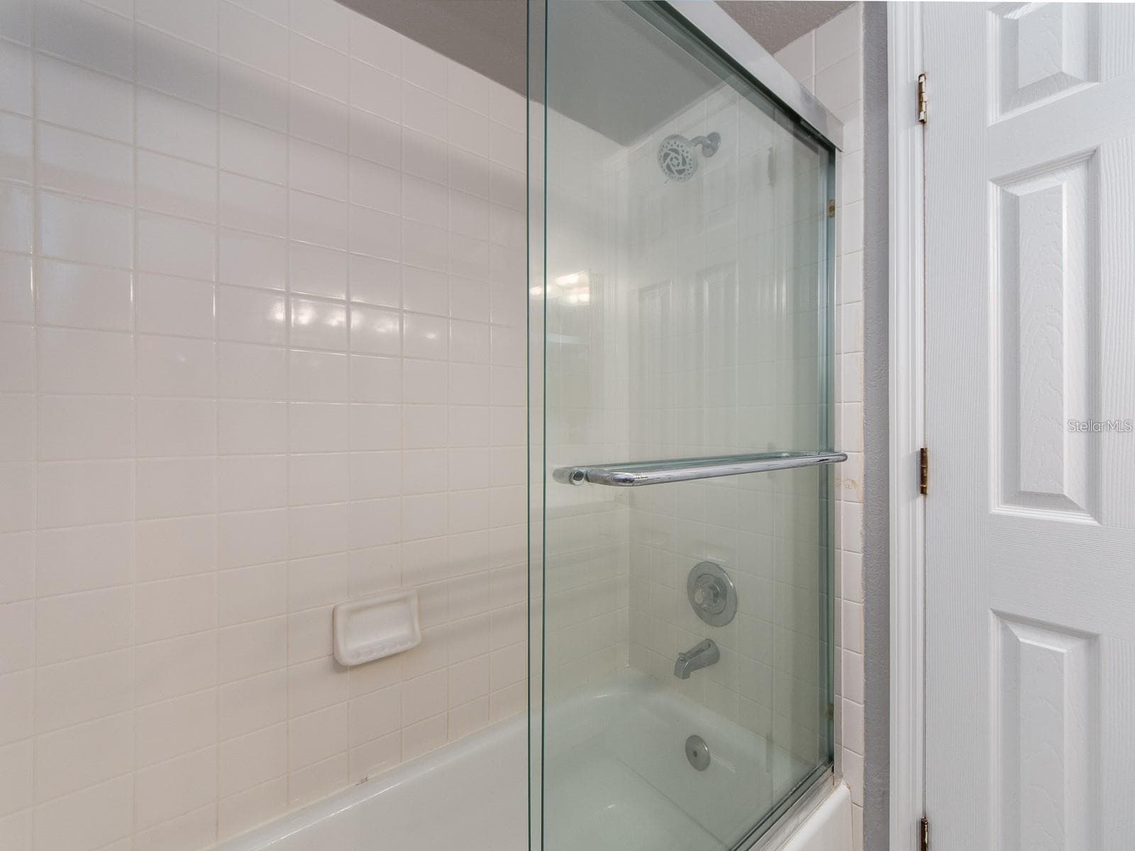 SECOND BATH - 2372 HANOVER DR, DUNEDIN