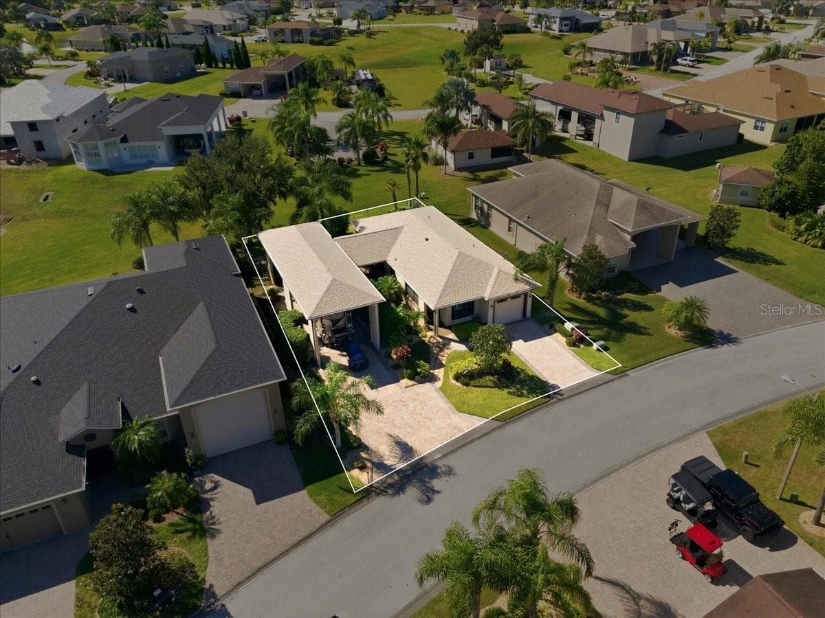 Single Family Residence at 733 MEANDERING WAY, POLK CITY, photo 11 of 50