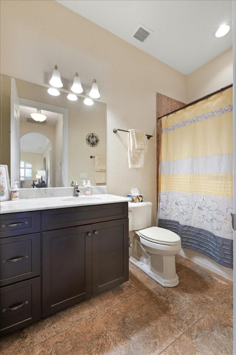 Bathroom #2 - 733 MEANDERING WAY, POLK CITY