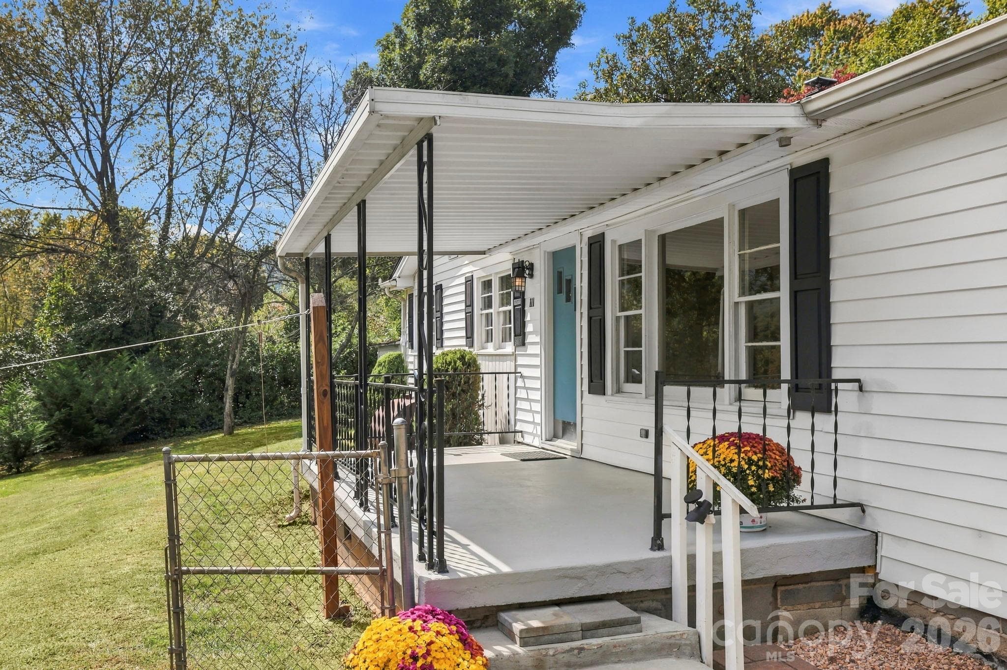 Single Family Residence at 111 Sherwood Road, Swannanoa, photo 6 of 48