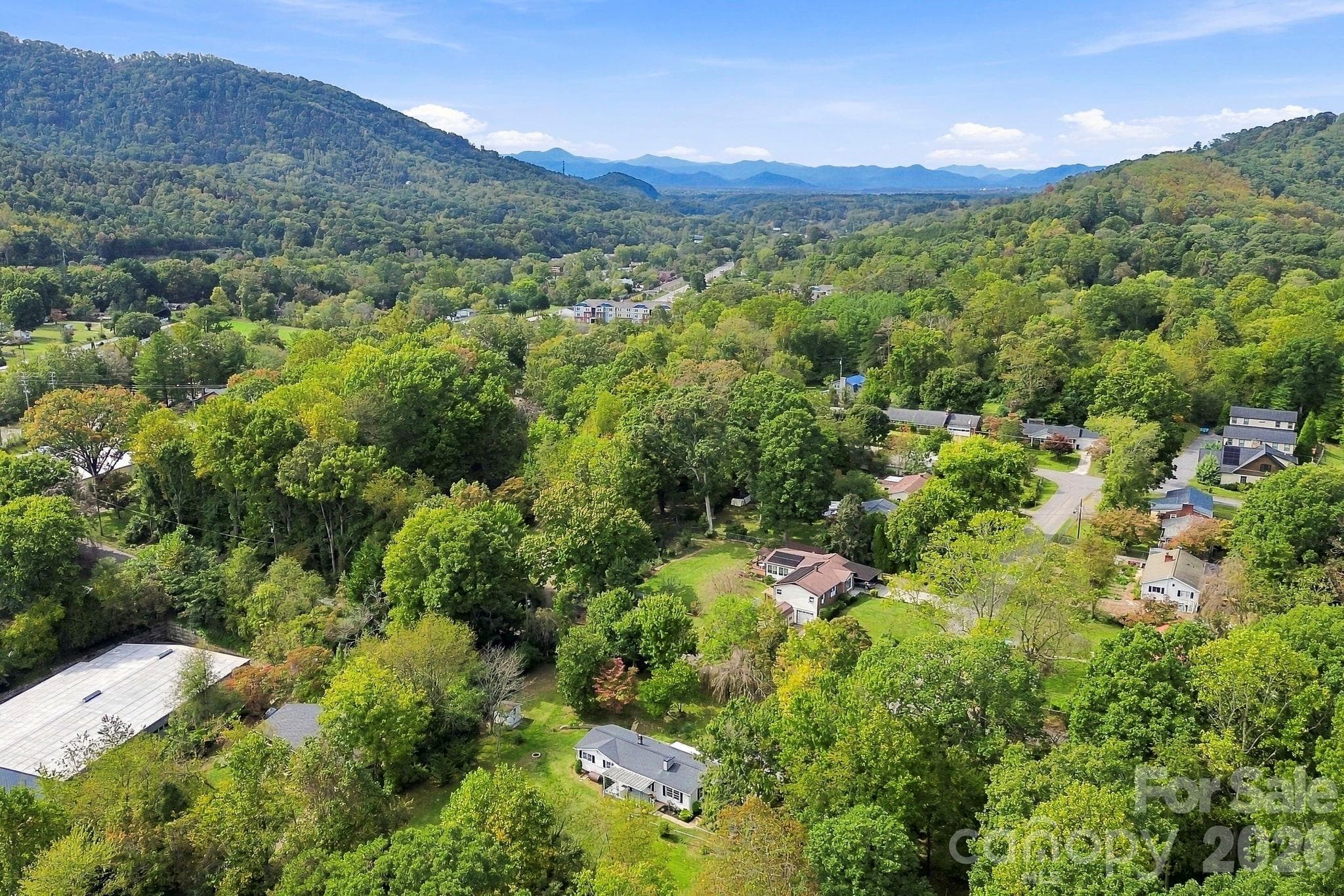 Single Family Residence at 111 Sherwood Road, Swannanoa, photo 44 of 48