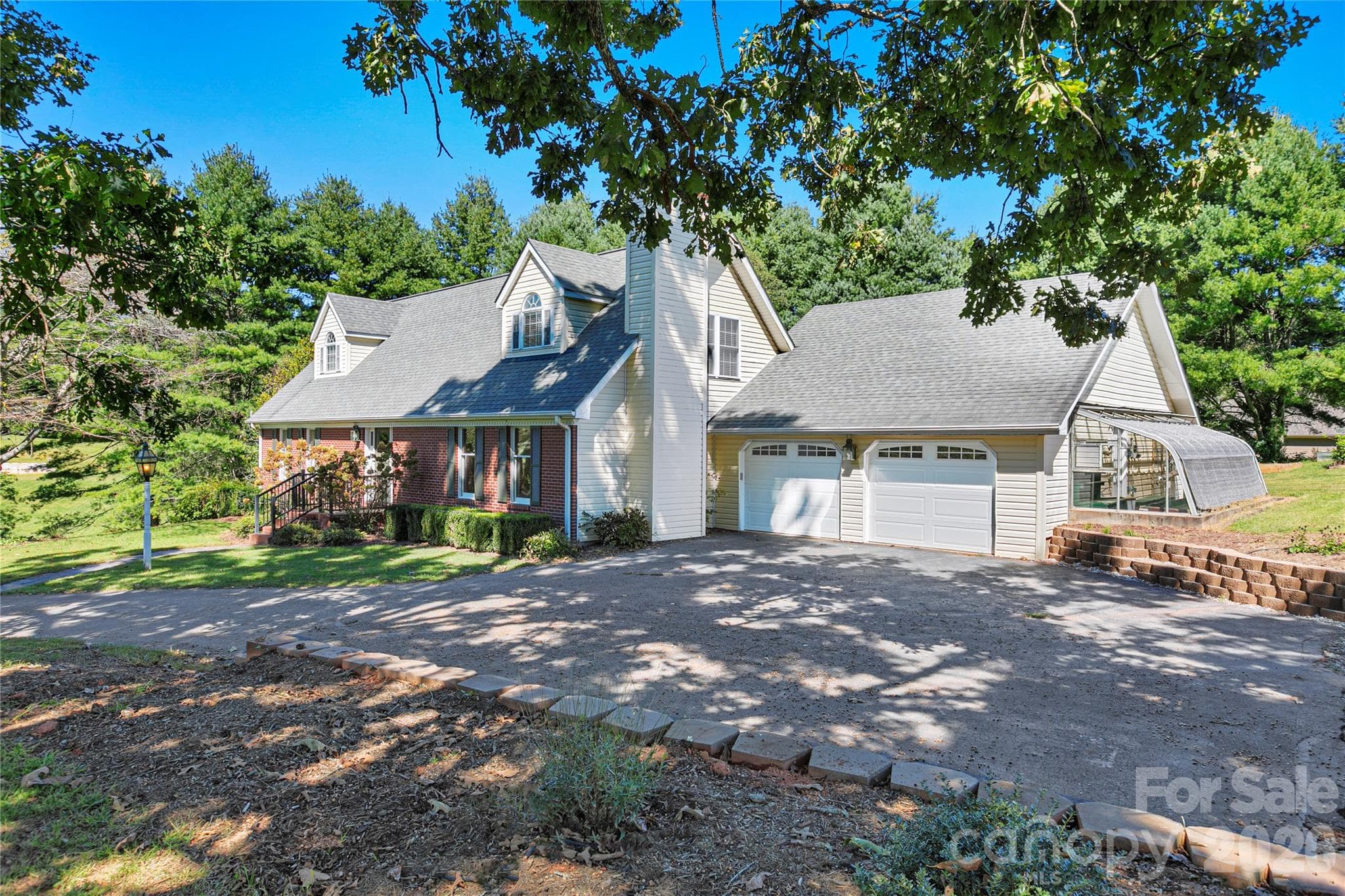 Single Family Residence at 618 Windover Drive, Brevard, photo 3 of 48