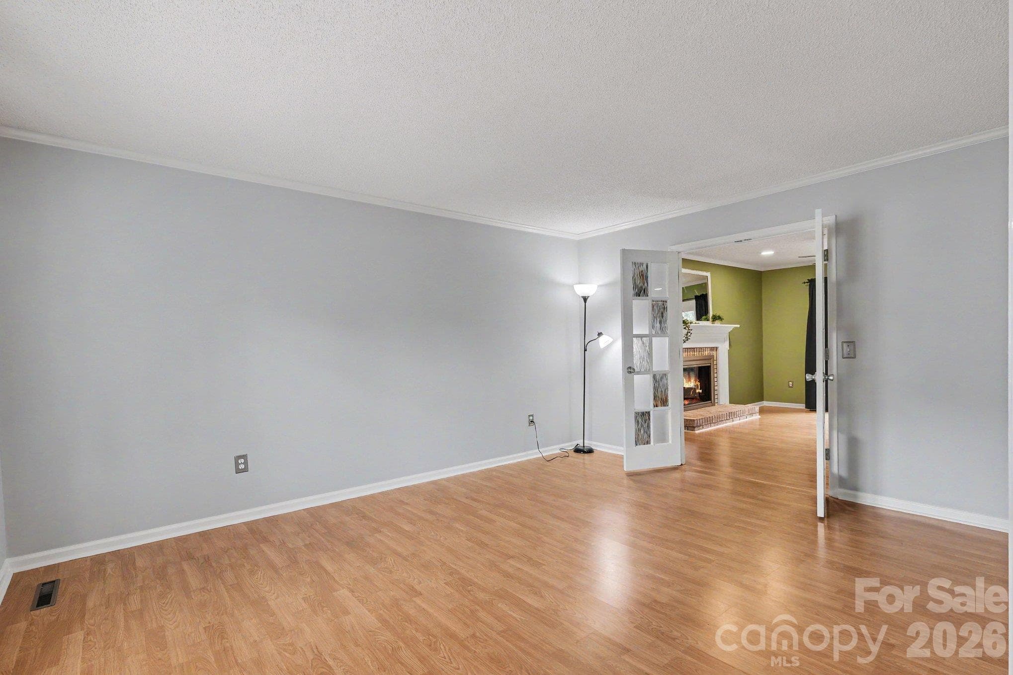 Single Family Residence at 1312 Bennington Drive NW, Concord, photo 9 of 38