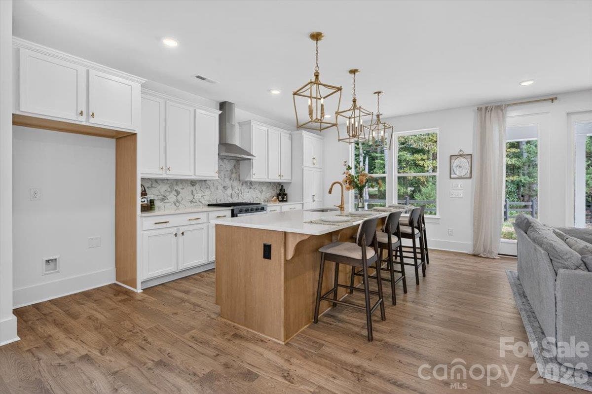 Single Family Residence at Matthews, photo 9 of 70