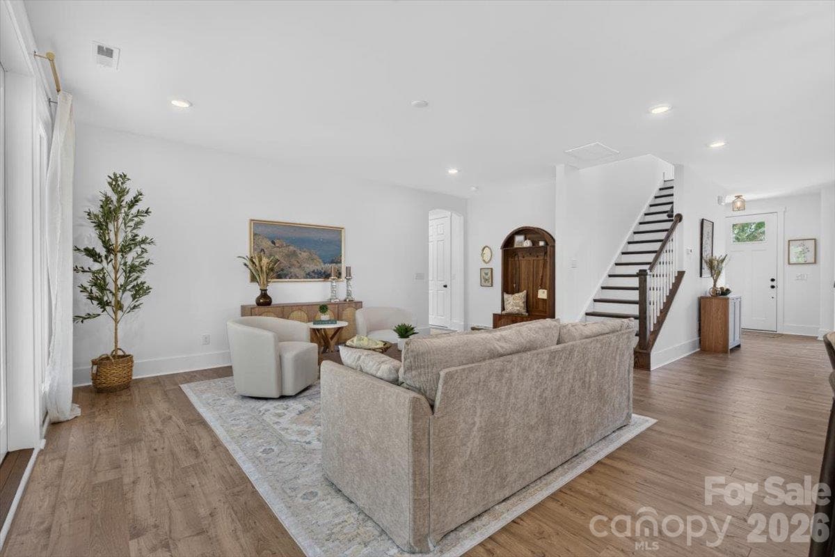 Single Family Residence at 4919 Potter Road, Matthews, photo 16 of 46