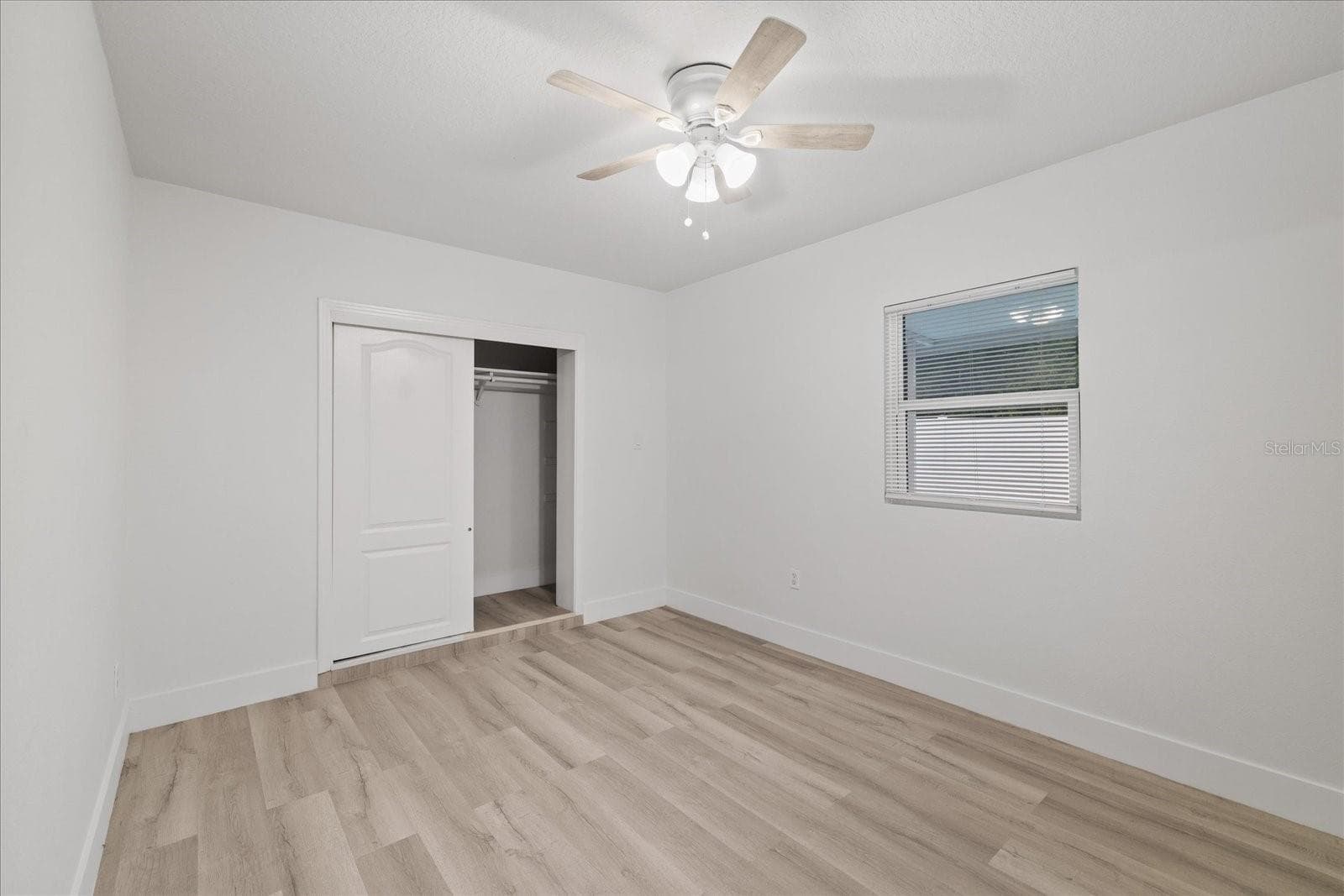 Single Family Residence at 9410 N VALLE DR, TAMPA, photo 26 of 53