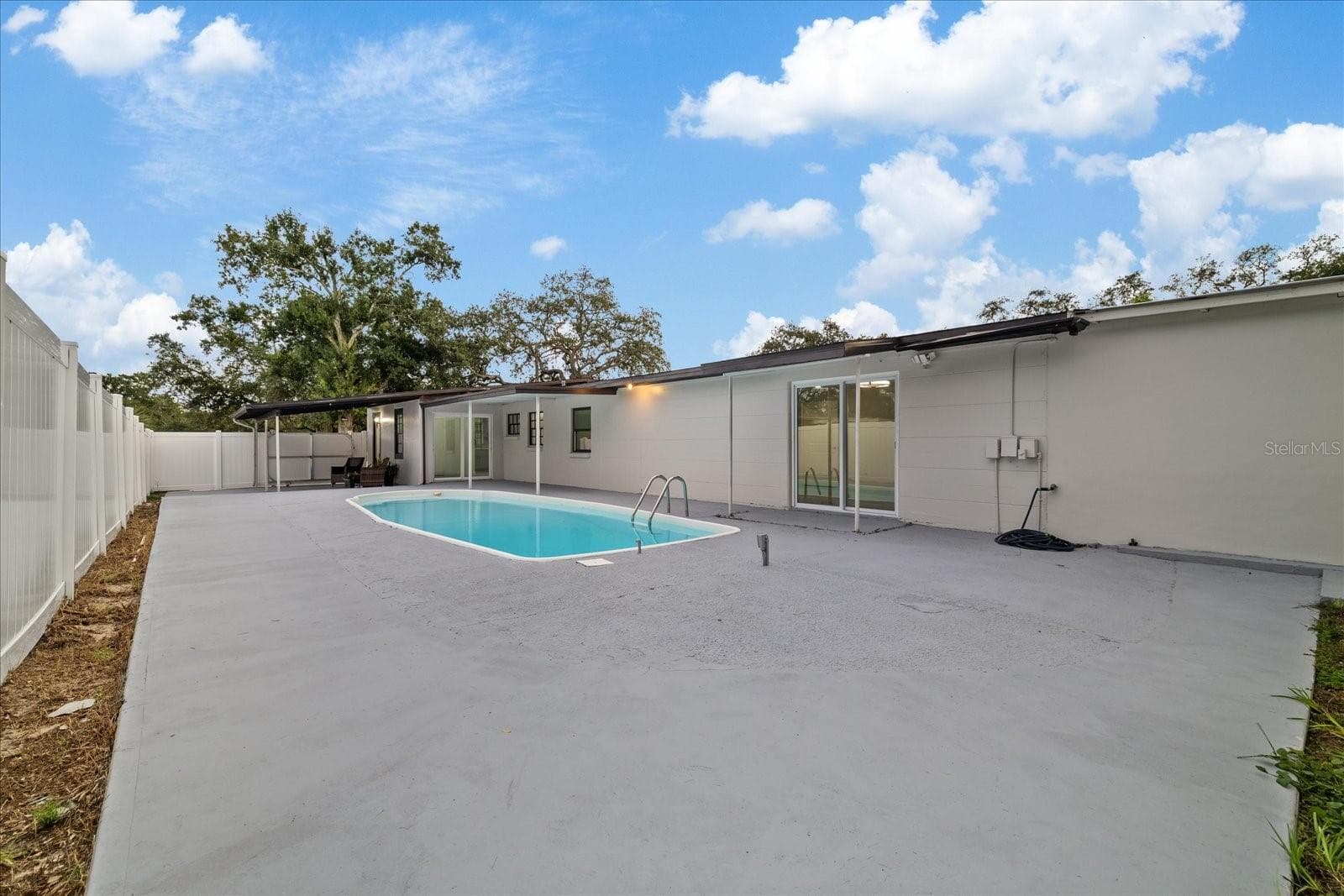 Single Family Residence at 9410 N VALLE DR, TAMPA, photo 43 of 53