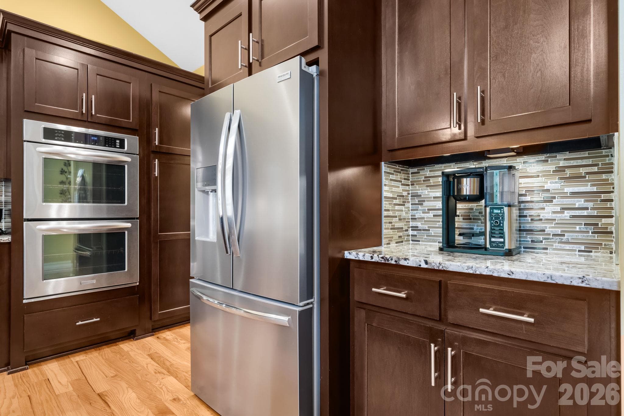 Single Family Residence at 2139 Zion Church Road, Hickory, photo 13 of 47