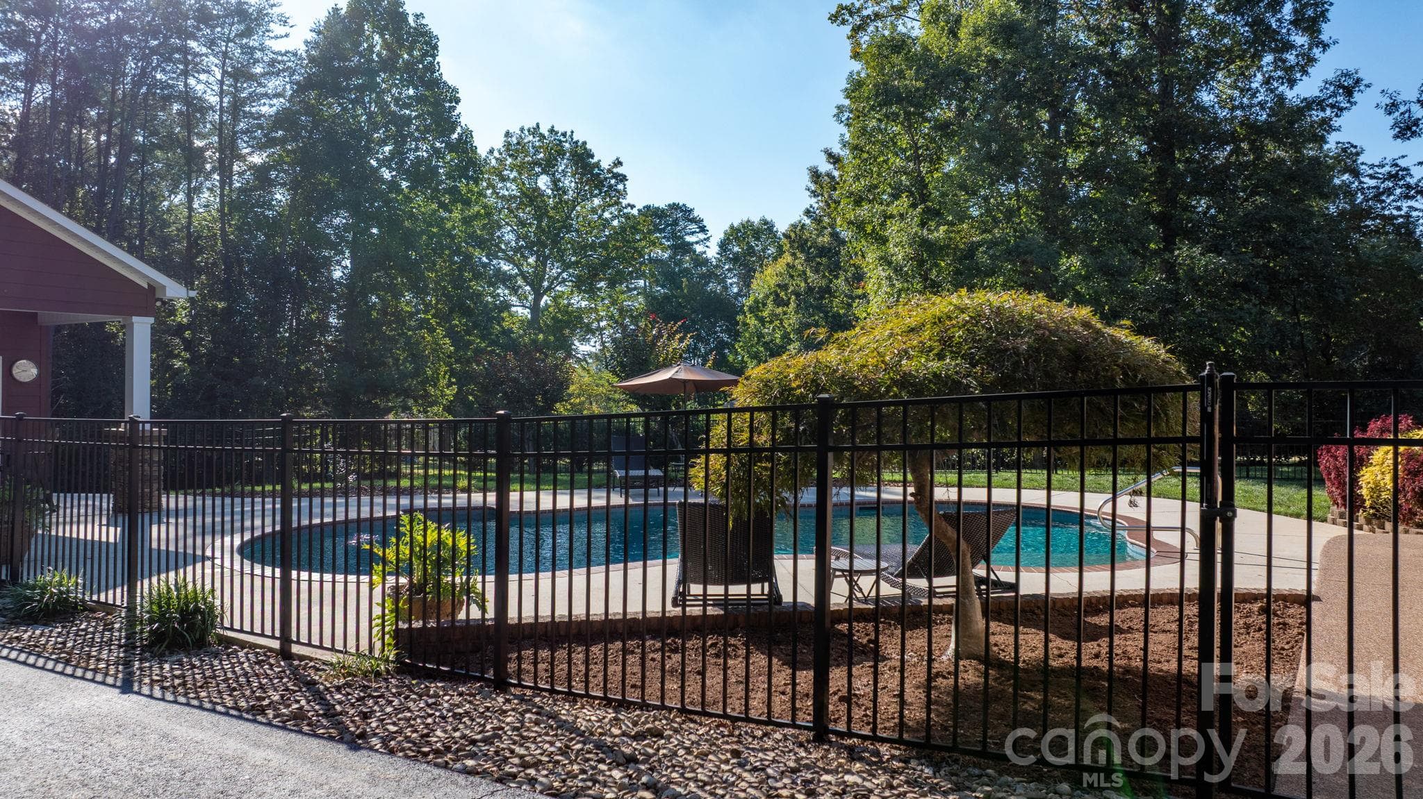 Single Family Residence at 2139 Zion Church Road, Hickory, photo 36 of 47