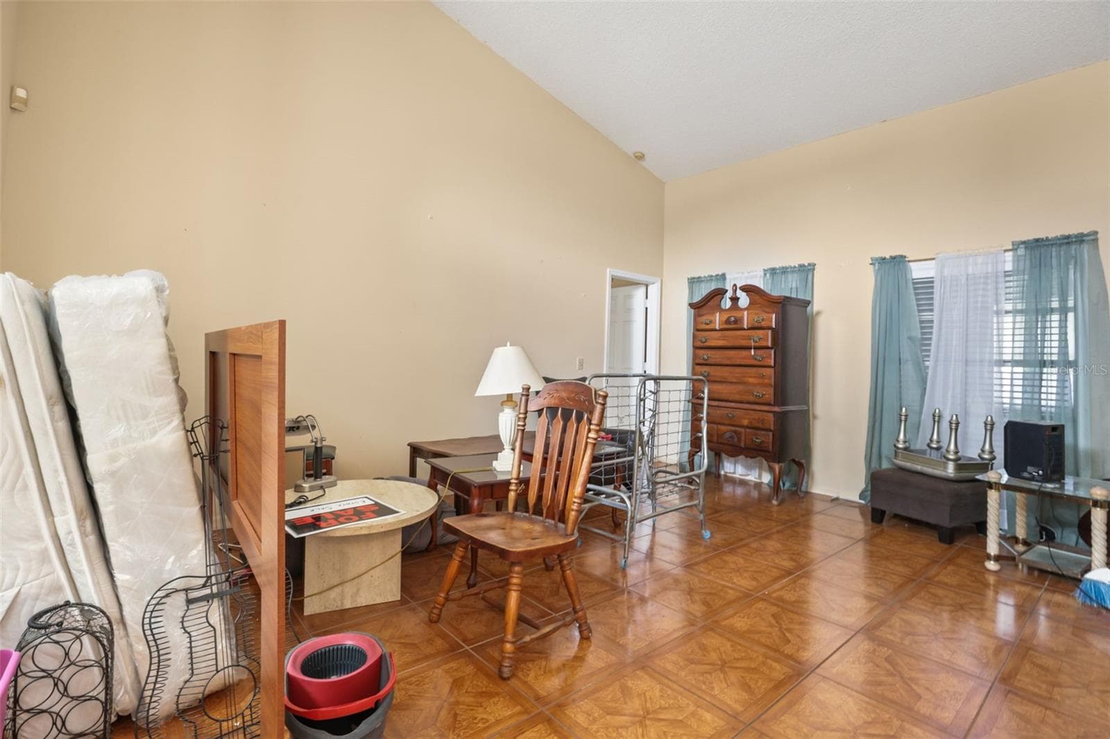 Single Family Residence at 12547 WESTHOPE DR, ORLANDO, photo 12 of 38