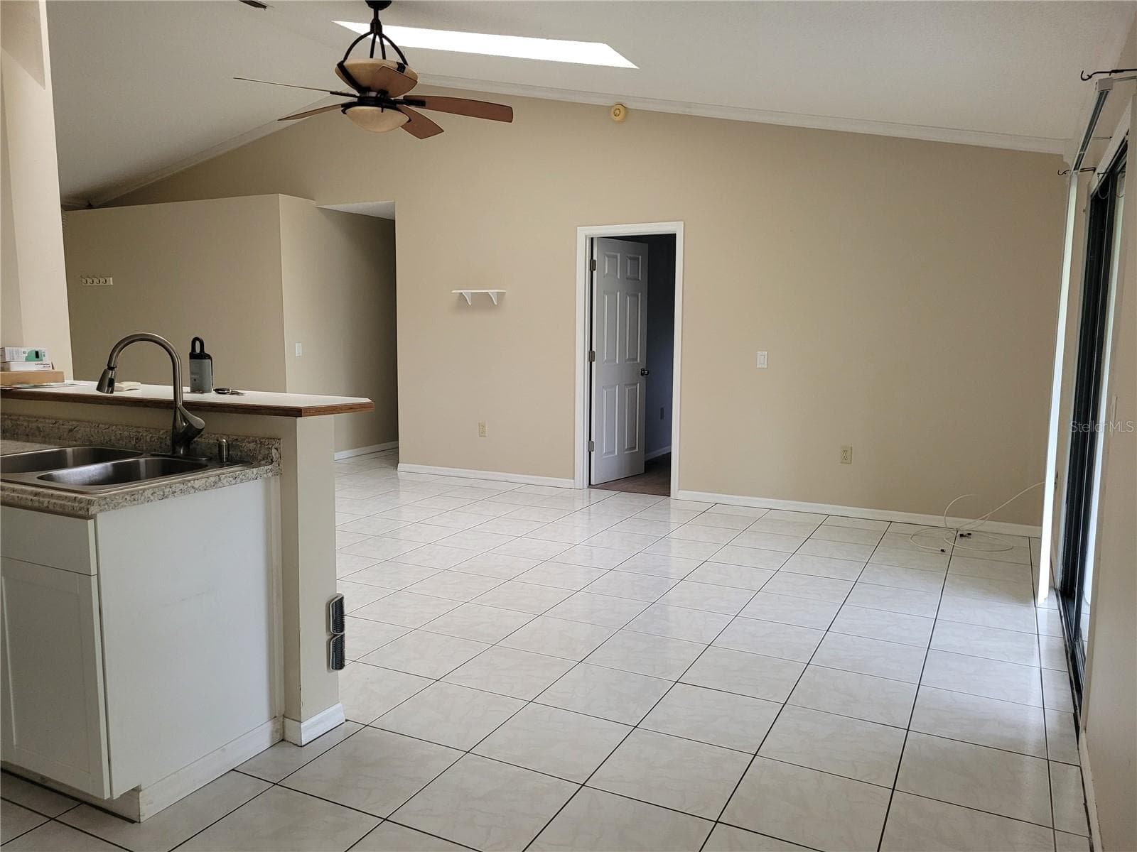 Single Family Residence at 2870 IDLEWEISE DR, DELTONA, photo 5 of 20
