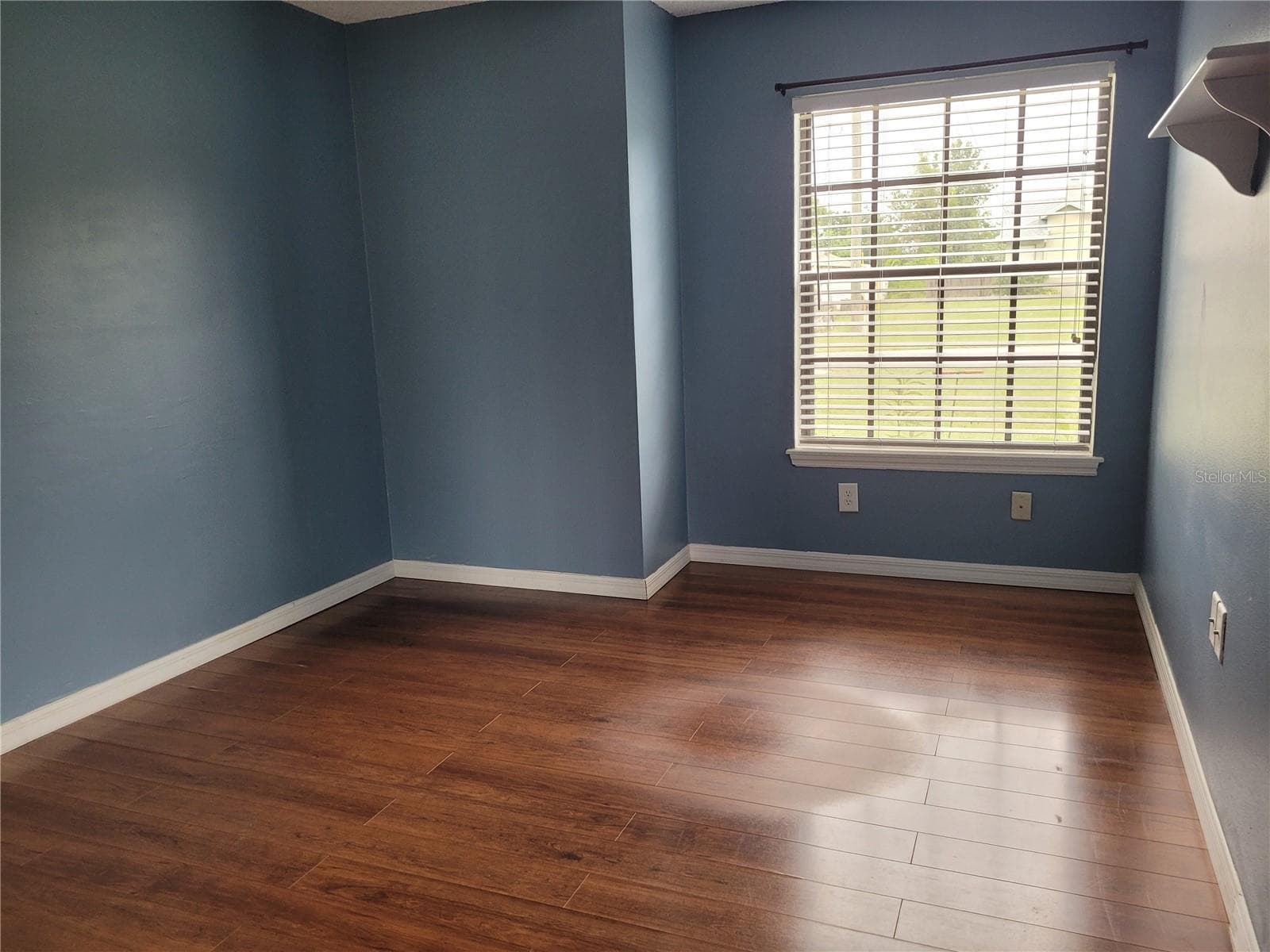 Single Family Residence at 2870 IDLEWEISE DR, DELTONA, photo 9 of 20