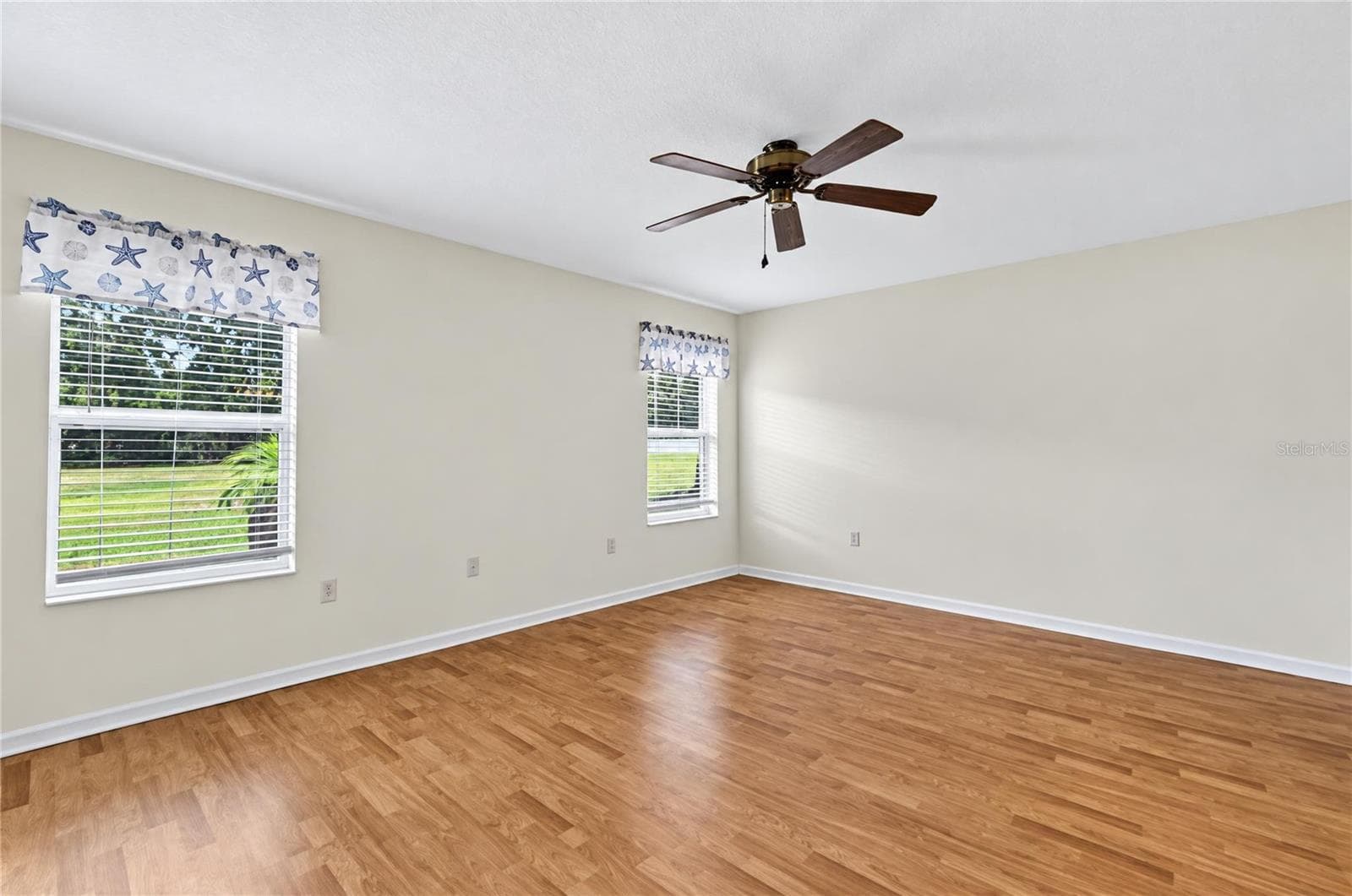 Single Family Residence at 1145 EAGLES LNDG, LEESBURG, photo 27 of 43