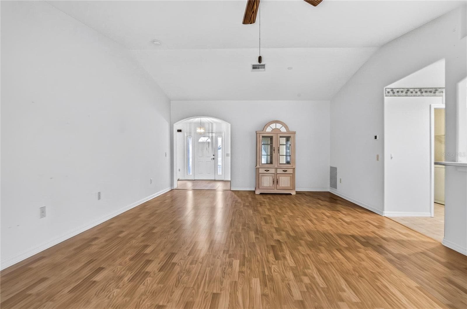 Single Family Residence at 1145 EAGLES LNDG, LEESBURG, photo 39 of 43