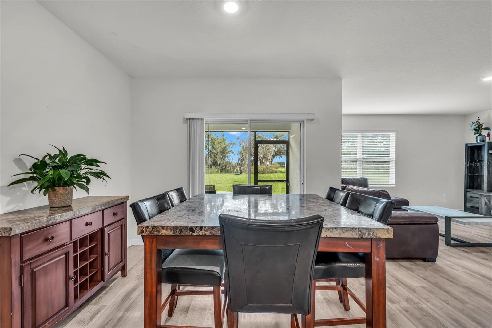 Single Family Residence at 988 CAMBRIDGE DR, WINTER HAVEN, photo 10 of 27