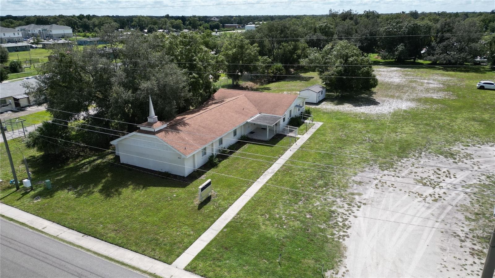 Assembly Building at 905 E CYPRESS ST E, ARCADIA, photo 2 of 13