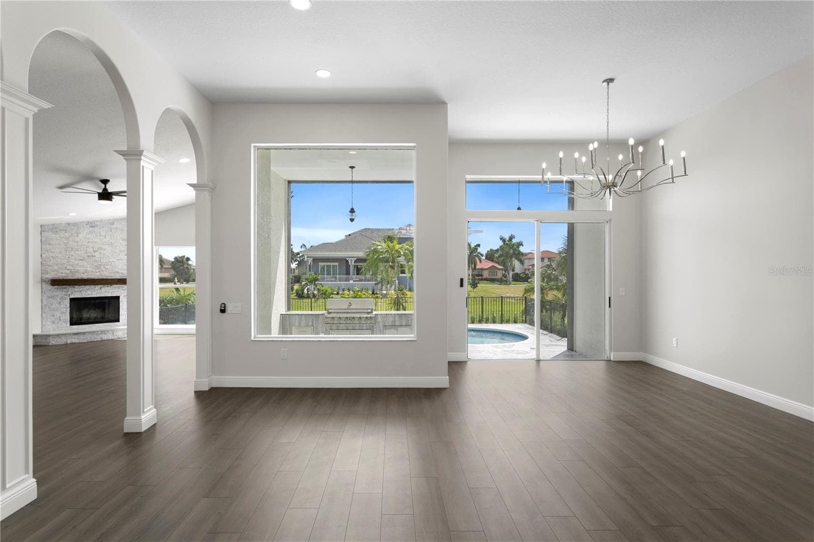 Single Family Residence at 6402 RUBIA CIR, APOLLO BEACH, photo 8 of 86