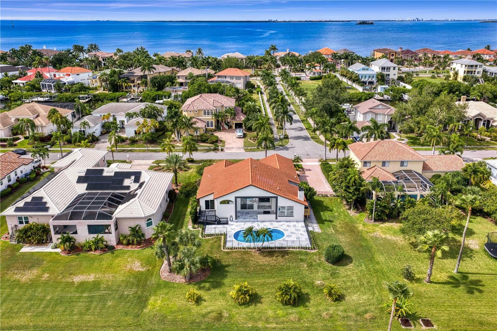 Single Family Residence at 6402 RUBIA CIR, APOLLO BEACH, photo 63 of 86