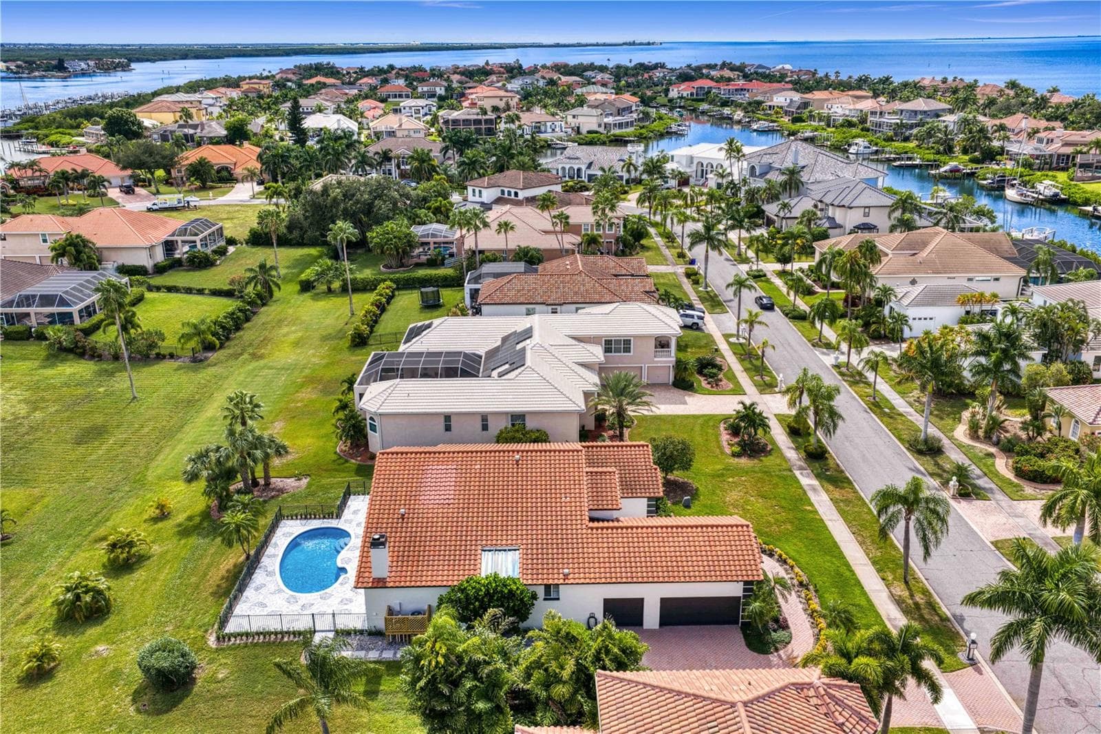 Single Family Residence at 6402 RUBIA CIR, APOLLO BEACH, photo 69 of 86