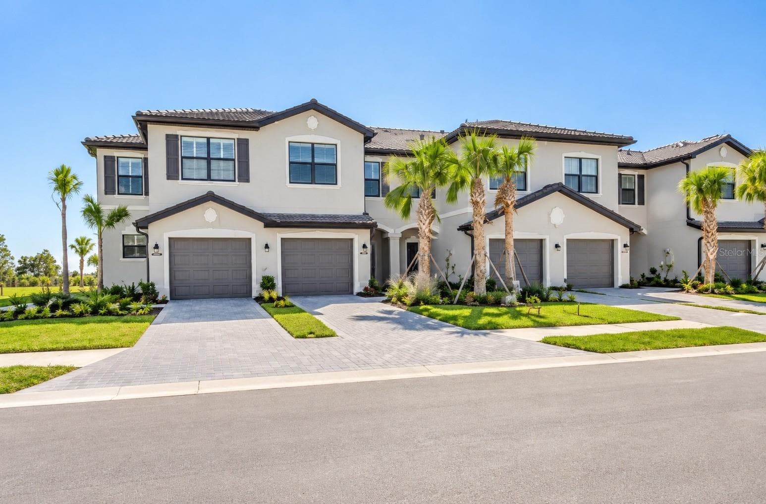 15263 SUNNY DAY DR