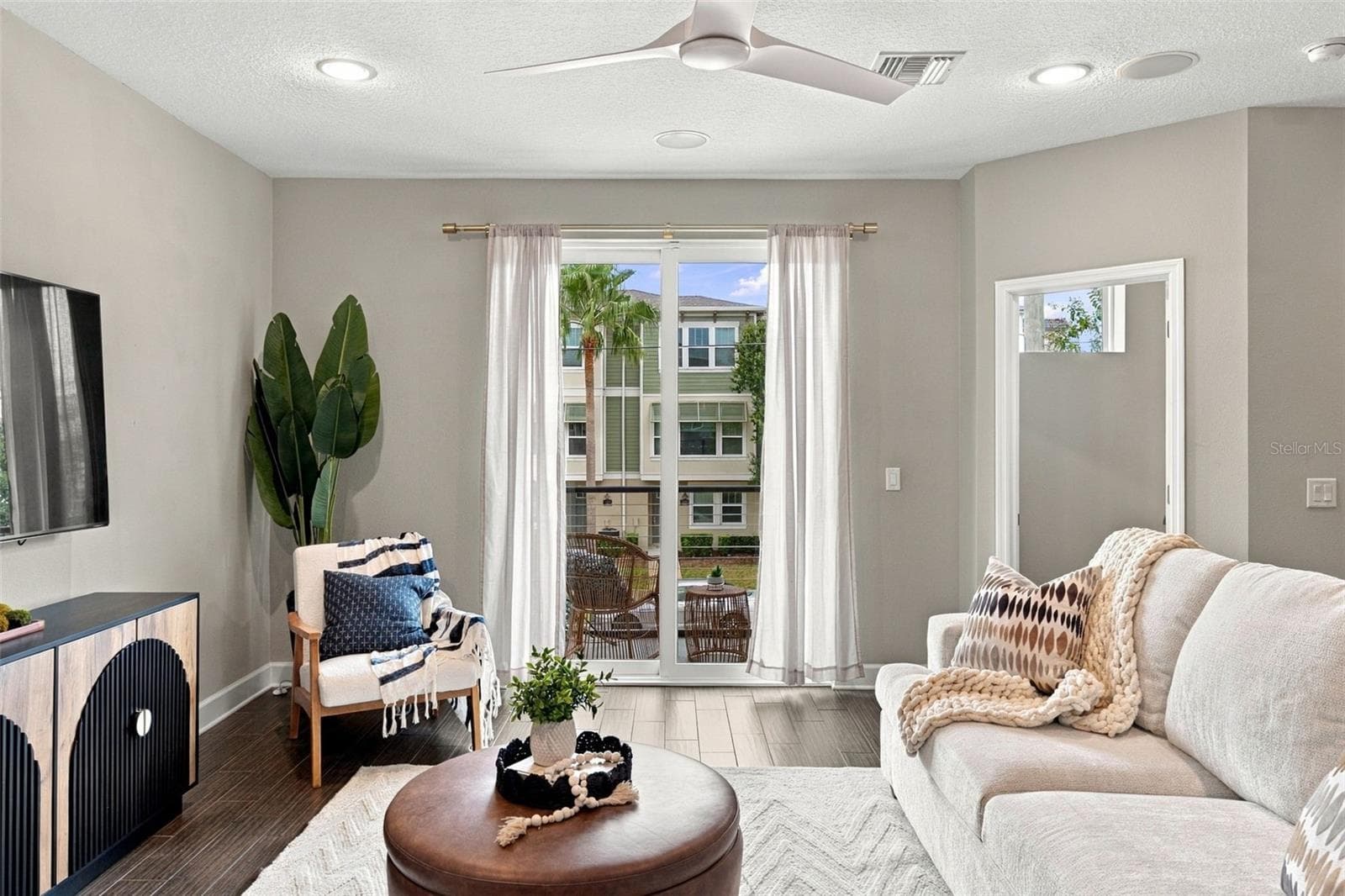 Townhouse at 3226 W HORATIO ST, TAMPA, photo 9 of 34