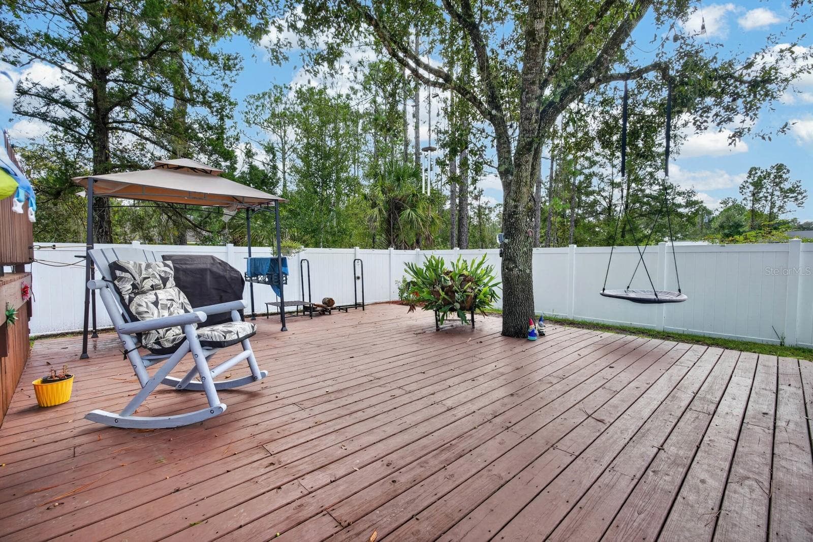 large deck - 72 KARAS TRL, PALM COAST