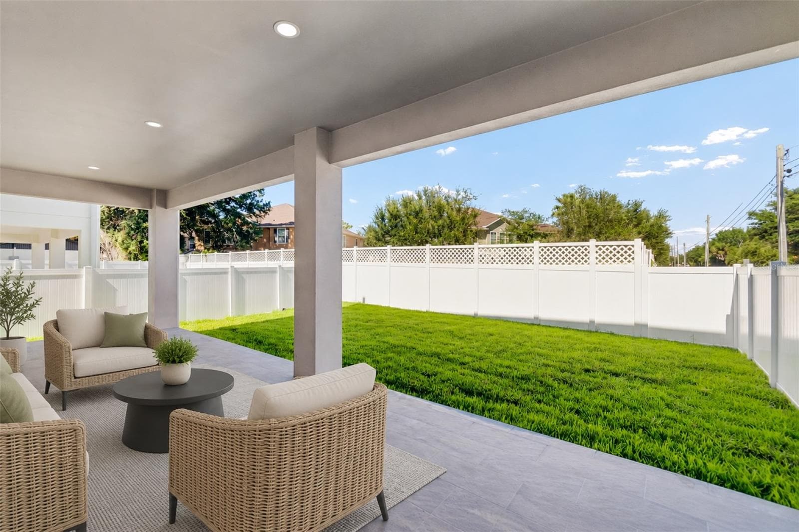 Single Family Residence at 6401 S RICHARD AVE, TAMPA, photo 64 of 74