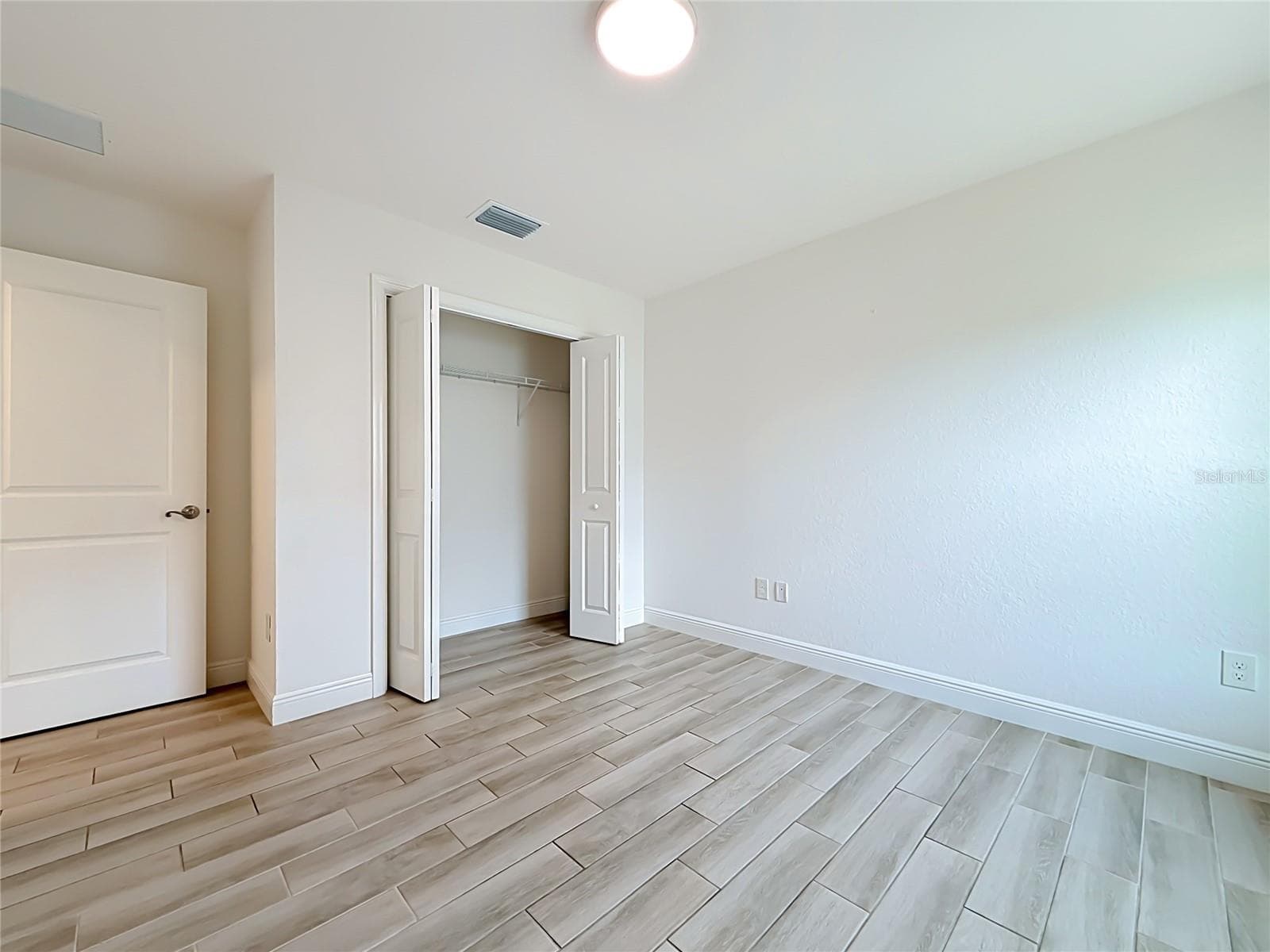 Single Family Residence at 10371 ADDISON SHORE WAY, OXFORD, photo 30 of 61