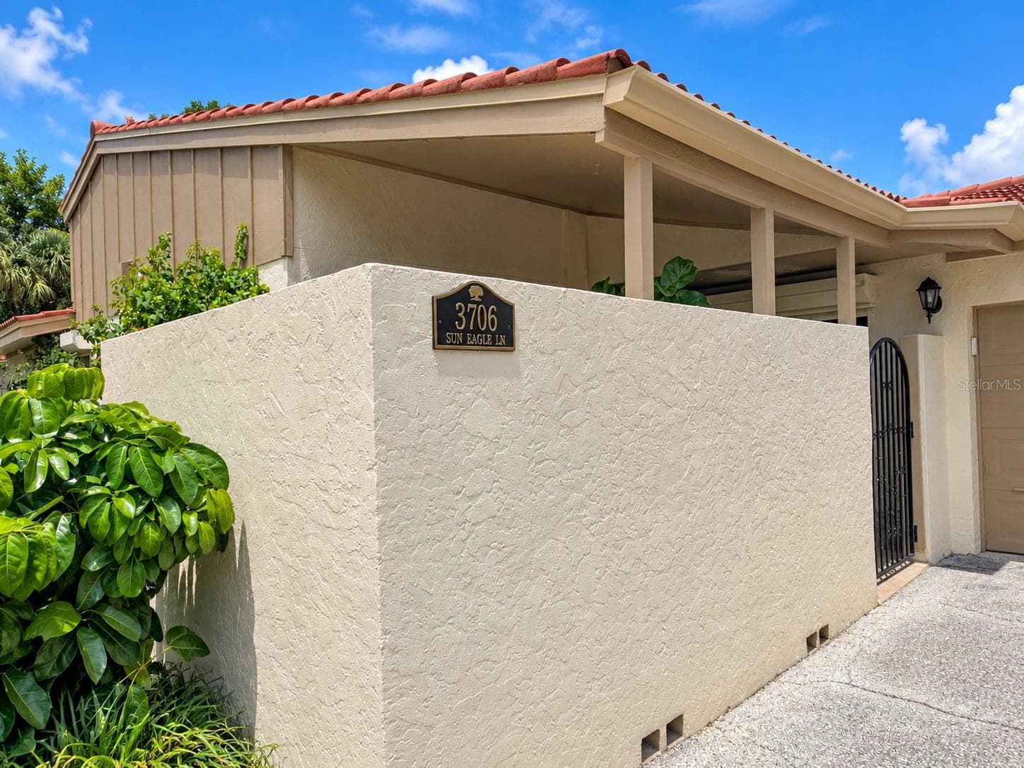 Condominium at 3706 SUN EAGLE LN, BRADENTON, photo 8 of 35