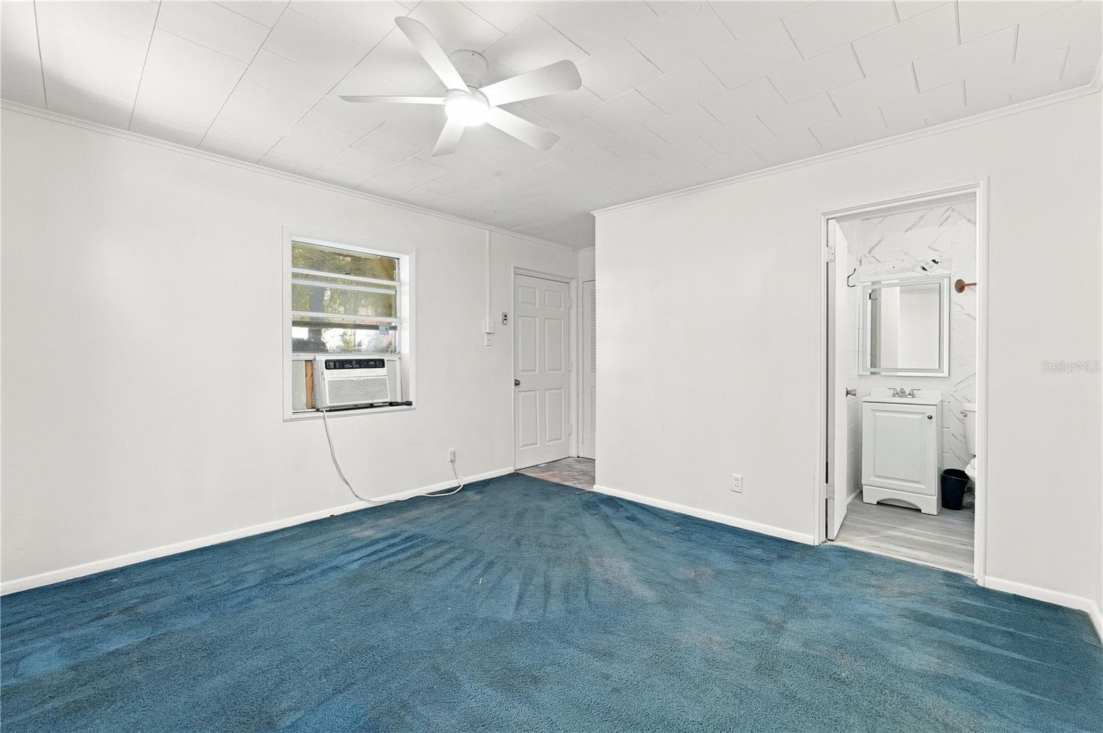 Single Family Residence at 5562 S US 301, BUSHNELL, photo 9 of 61