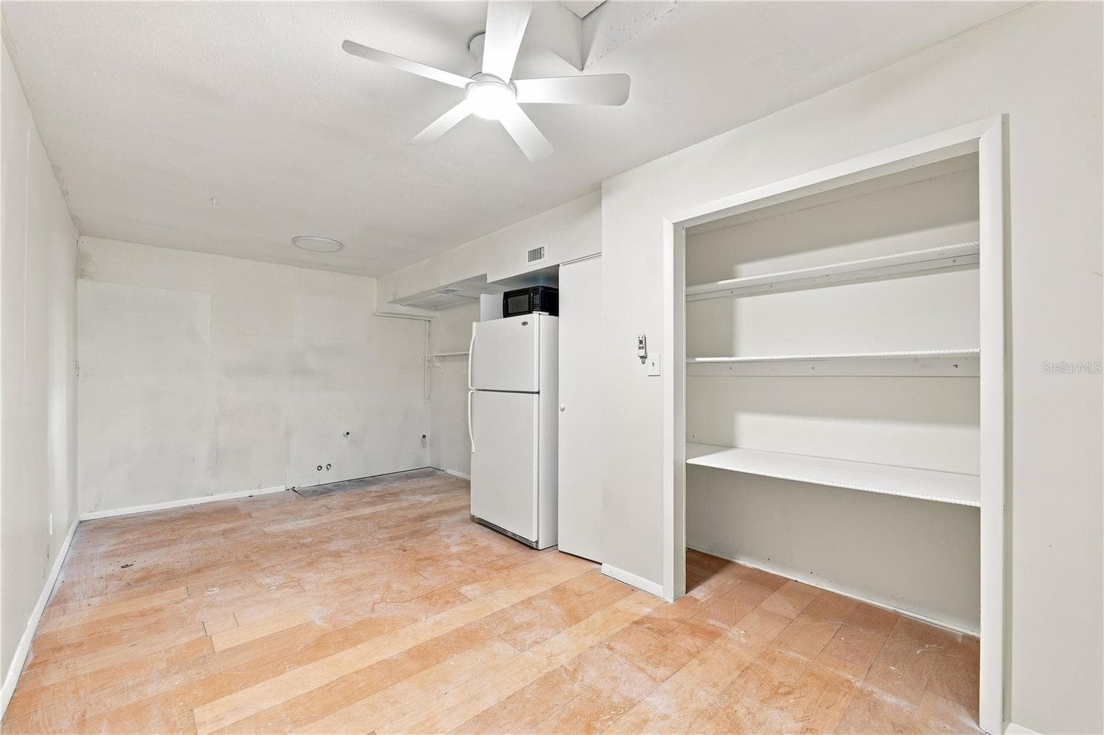 Single Family Residence at 5562 S US 301, BUSHNELL, photo 17 of 61