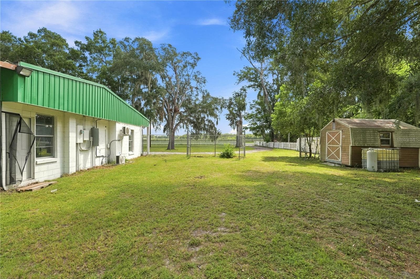 Single Family Residence at 5562 S US 301, BUSHNELL, photo 43 of 61