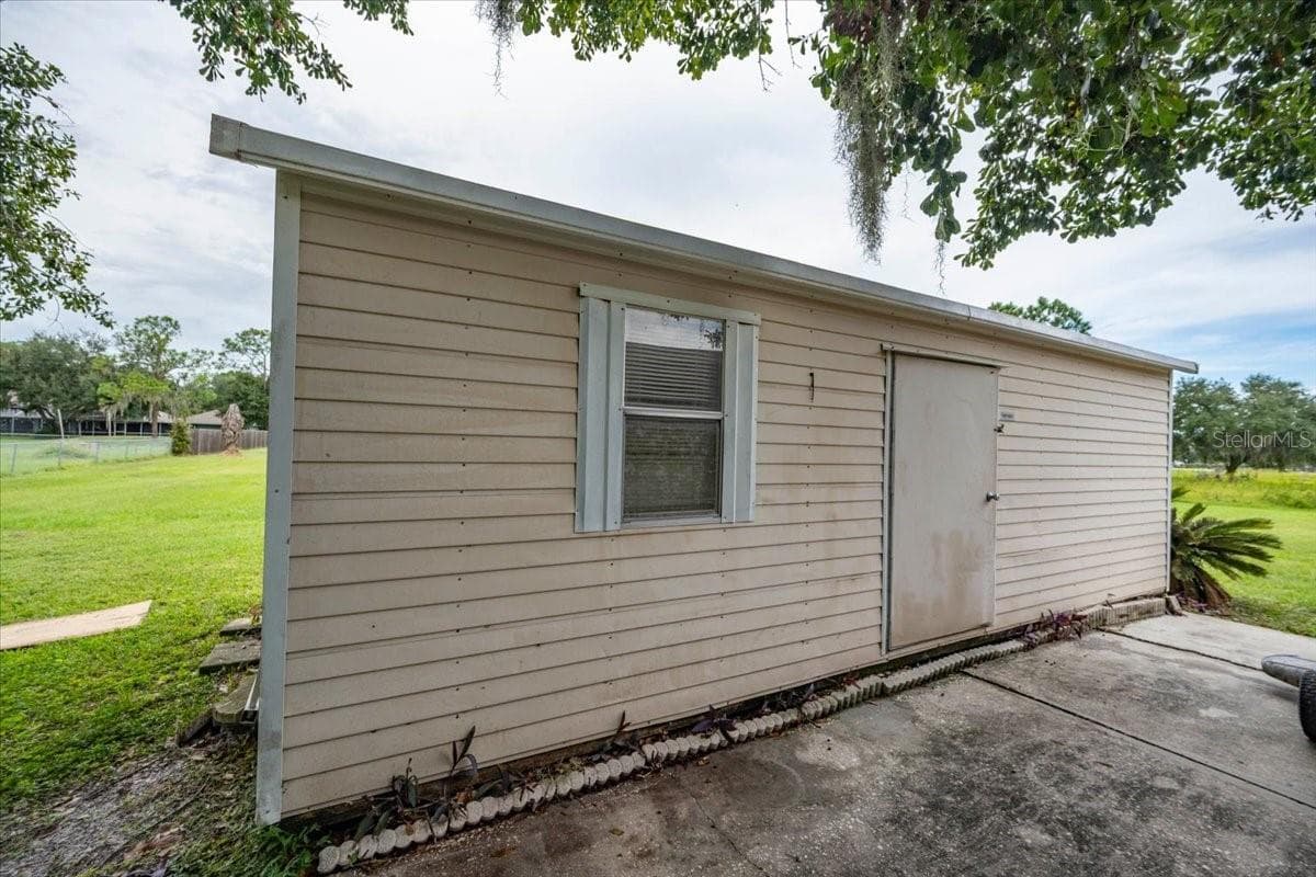 Storage Shed - 4437 FLINTLOCK LOOP, LAKELAND