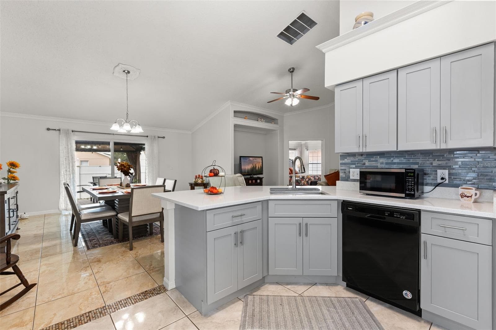 Single Family Residence at 1126 WOODFLOWER WAY, CLERMONT, photo 14 of 36