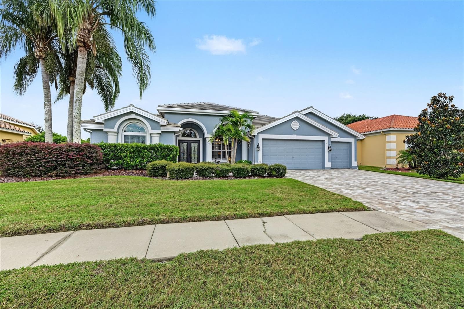 Single Family Residence at 1028 HAGEN DR, NEW PORT RICHEY, photo 2 of 46