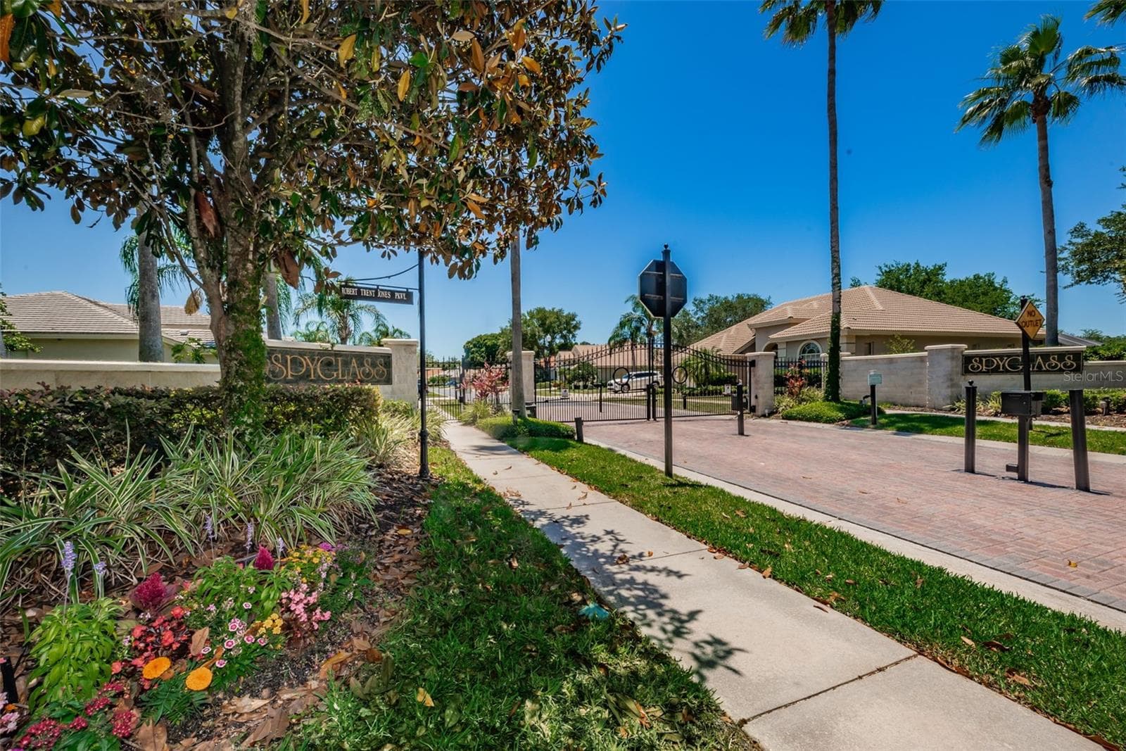 Single Family Residence at 1028 HAGEN DR, NEW PORT RICHEY, photo 39 of 46