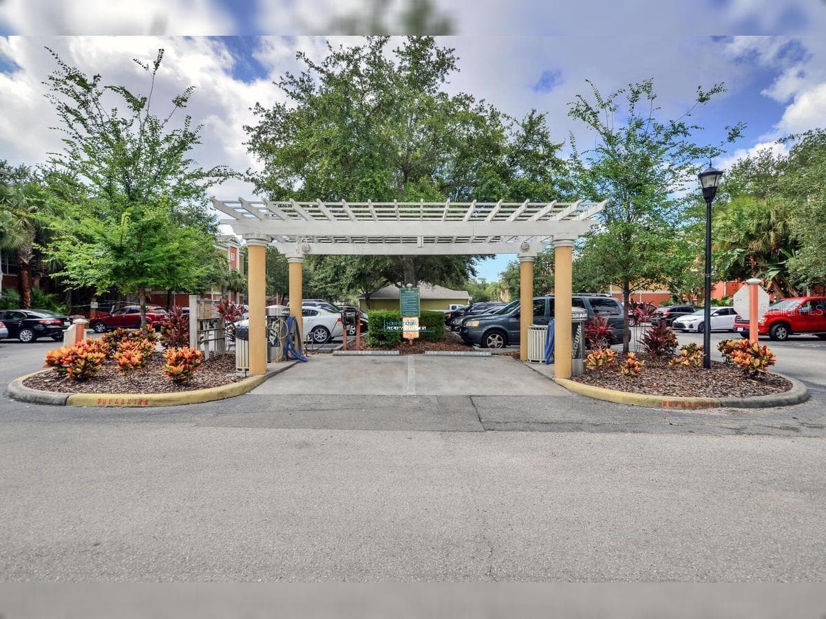 Condominium at 4207 S DALE MABRY HWY #11201, TAMPA, photo 26 of 26