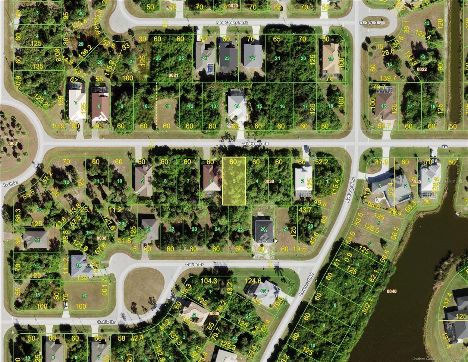 389 ALBATROSS RD
