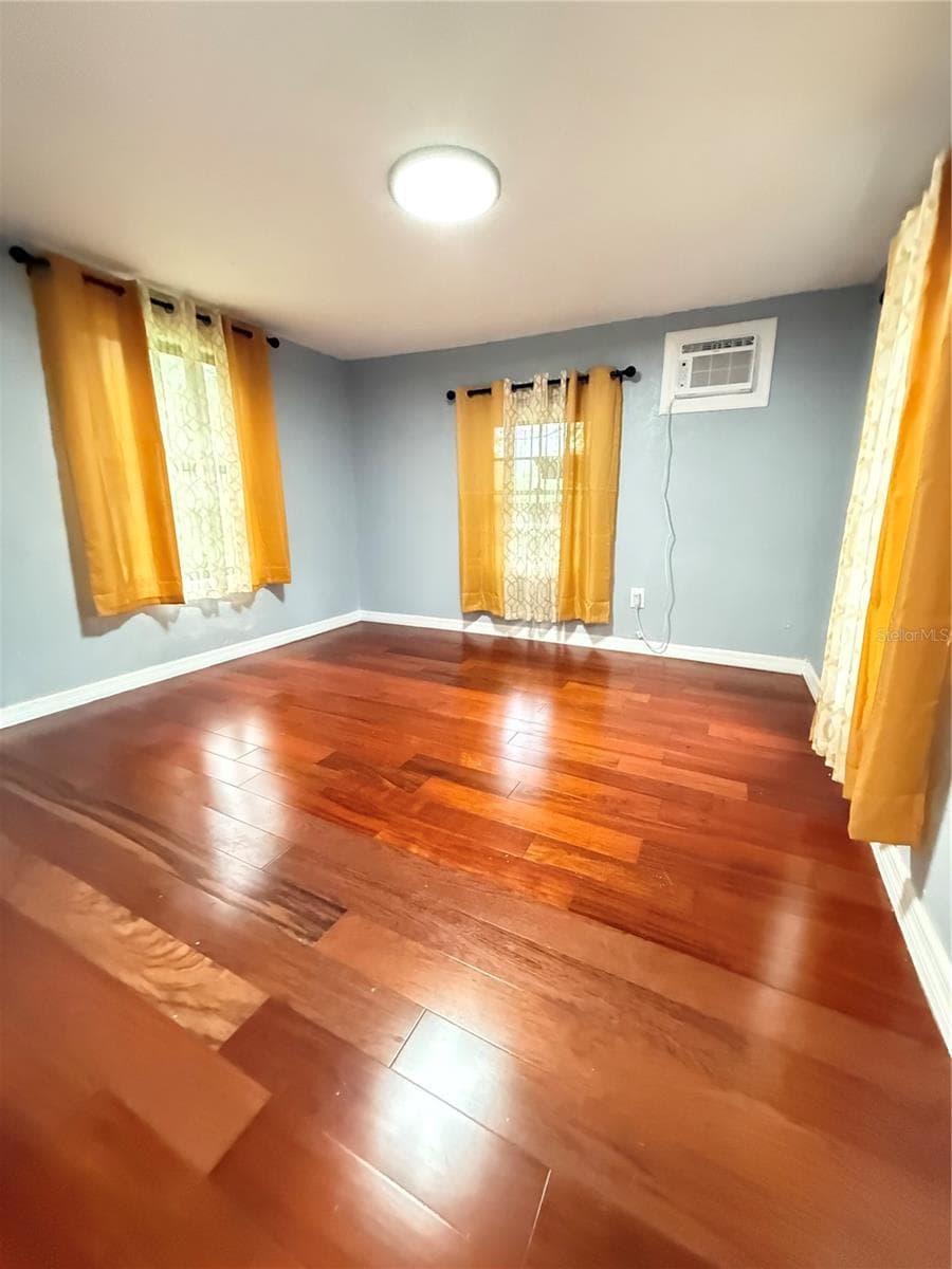 PRIMARY BEDROOM - 6905 AZLEE AVE, NEW PORT RICHEY
