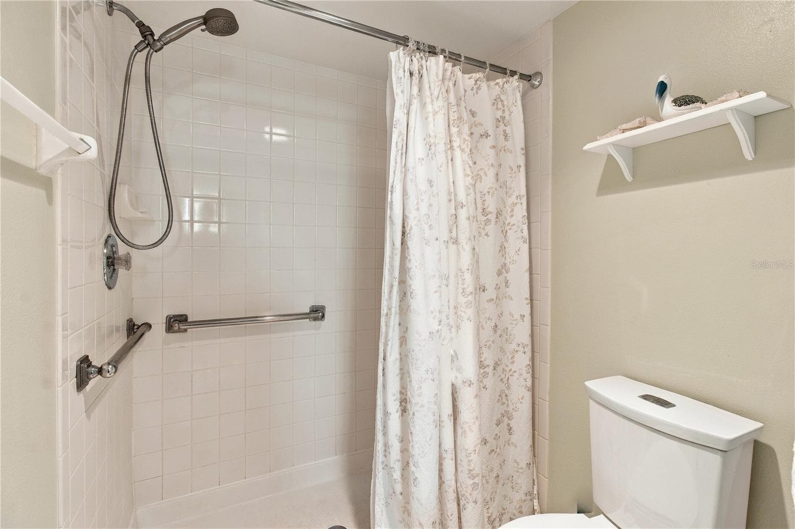 Condominium at 3780 PINEBROOK CIR #307, BRADENTON, photo 32 of 53