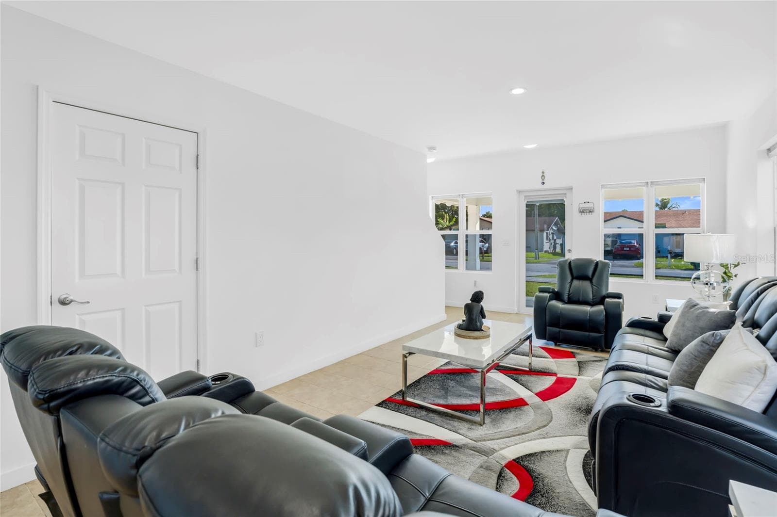 Single Family Residence at 17970 SW 105TH AVE, MIAMI, photo 9 of 55