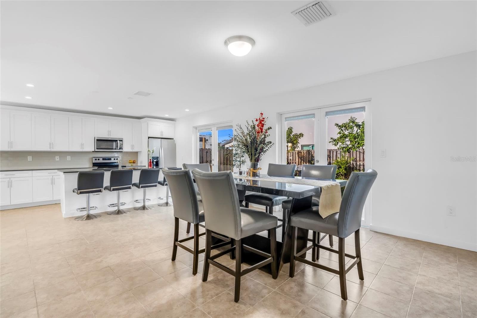 Single Family Residence at 17970 SW 105TH AVE, MIAMI, photo 19 of 55