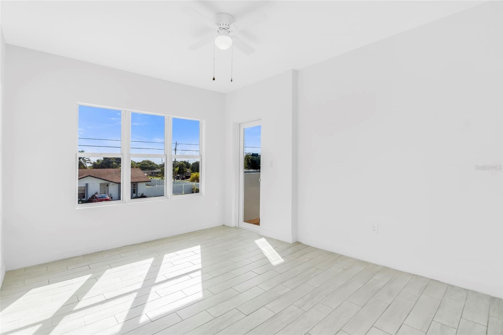 Single Family Residence at 17970 SW 105TH AVE, MIAMI, photo 27 of 68